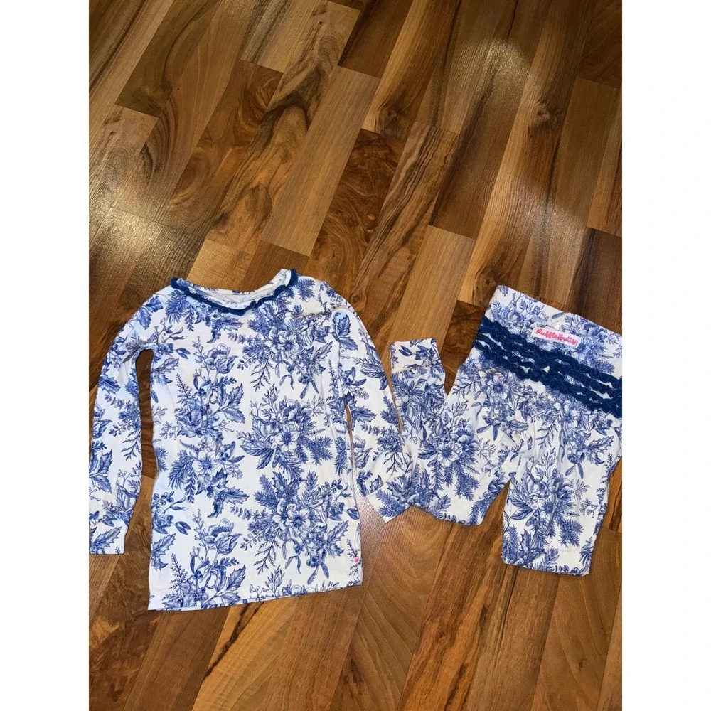 RuffleButts Pajama Set Toddler Girls 2T Blue White Floral Toile Excellent Ruffle